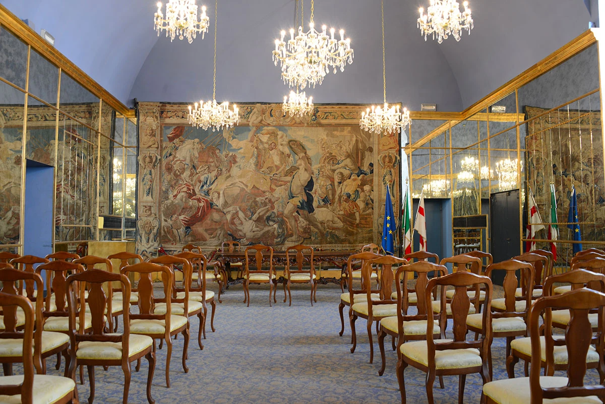 Palazzo Reale, Sala degli Specchi